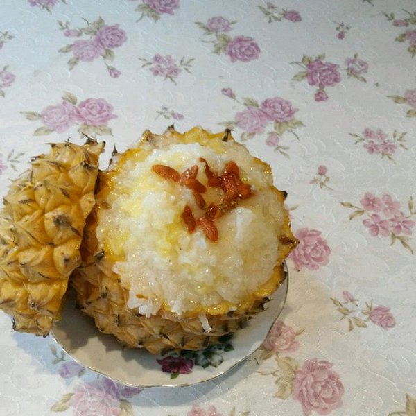 菠萝糯米饭