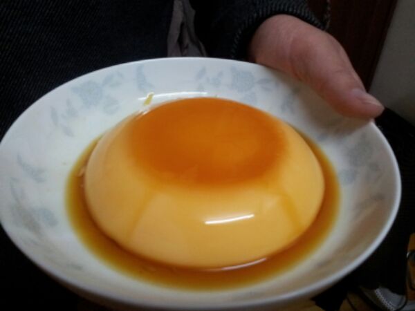 健忘症兔子做的免烤焦糖牛奶鸡蛋布丁的做法