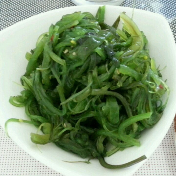 躣