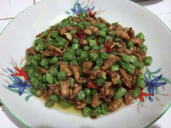 四季豆炒肉丝