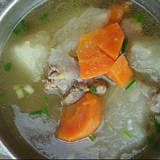 冬瓜胡萝卜排骨汤的做法