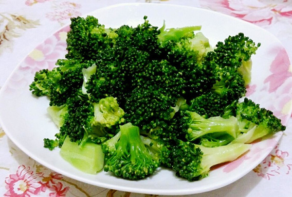 清炒西兰花