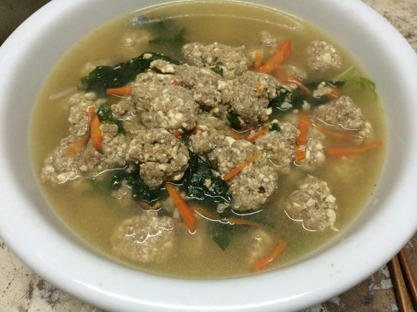豆腐香菇丸子汤——东江酿豆腐的衍生品